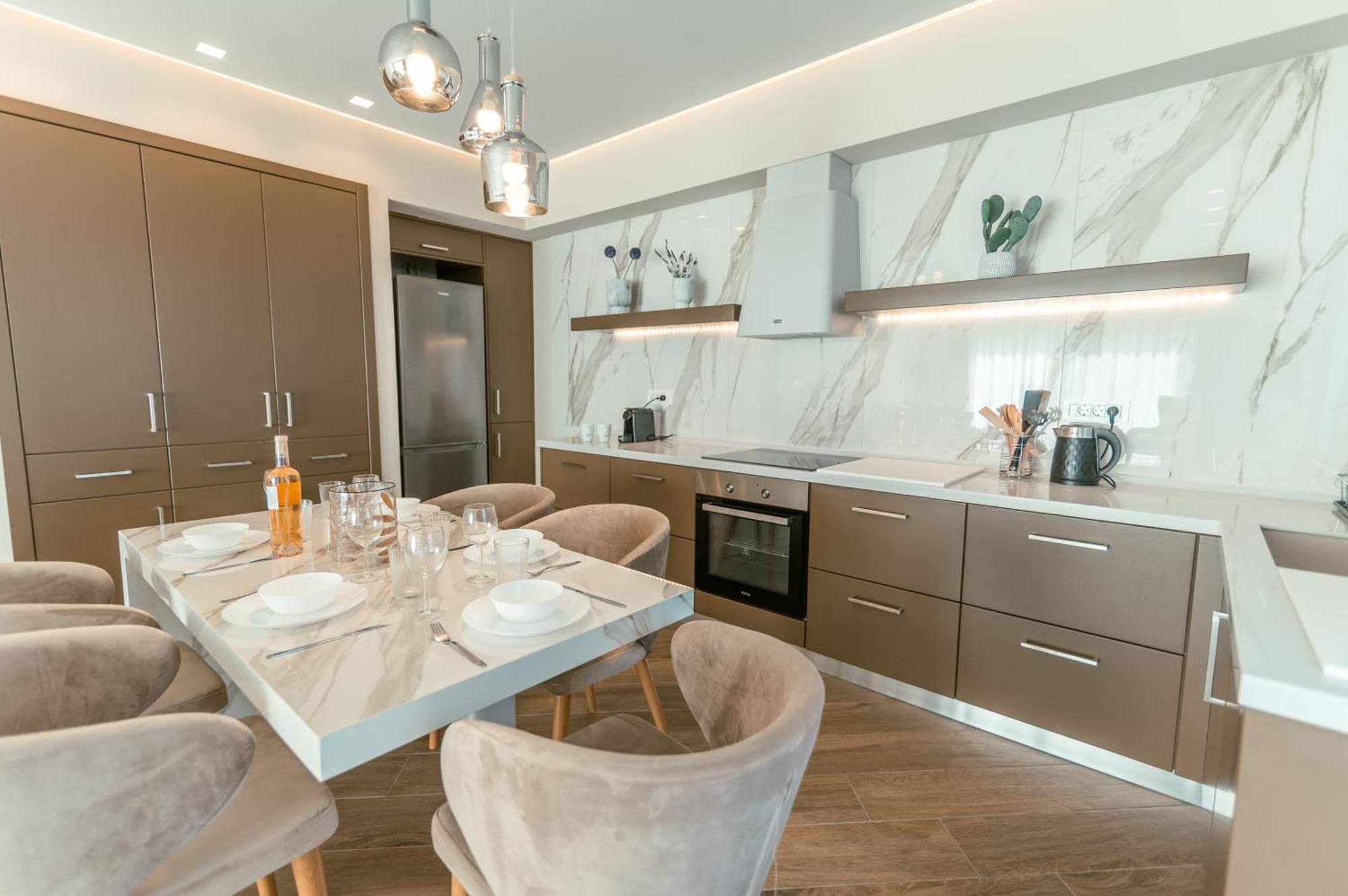 Brand New Elegant Suite Platánion 외부 사진